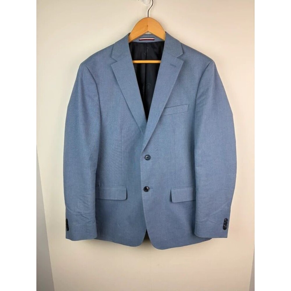 Tommy Hilfiger men’s light blue suit jacket size 40R